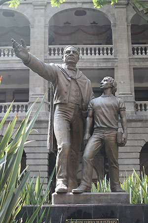 Statue of Benito Juarez in Secretariat of Education building. 