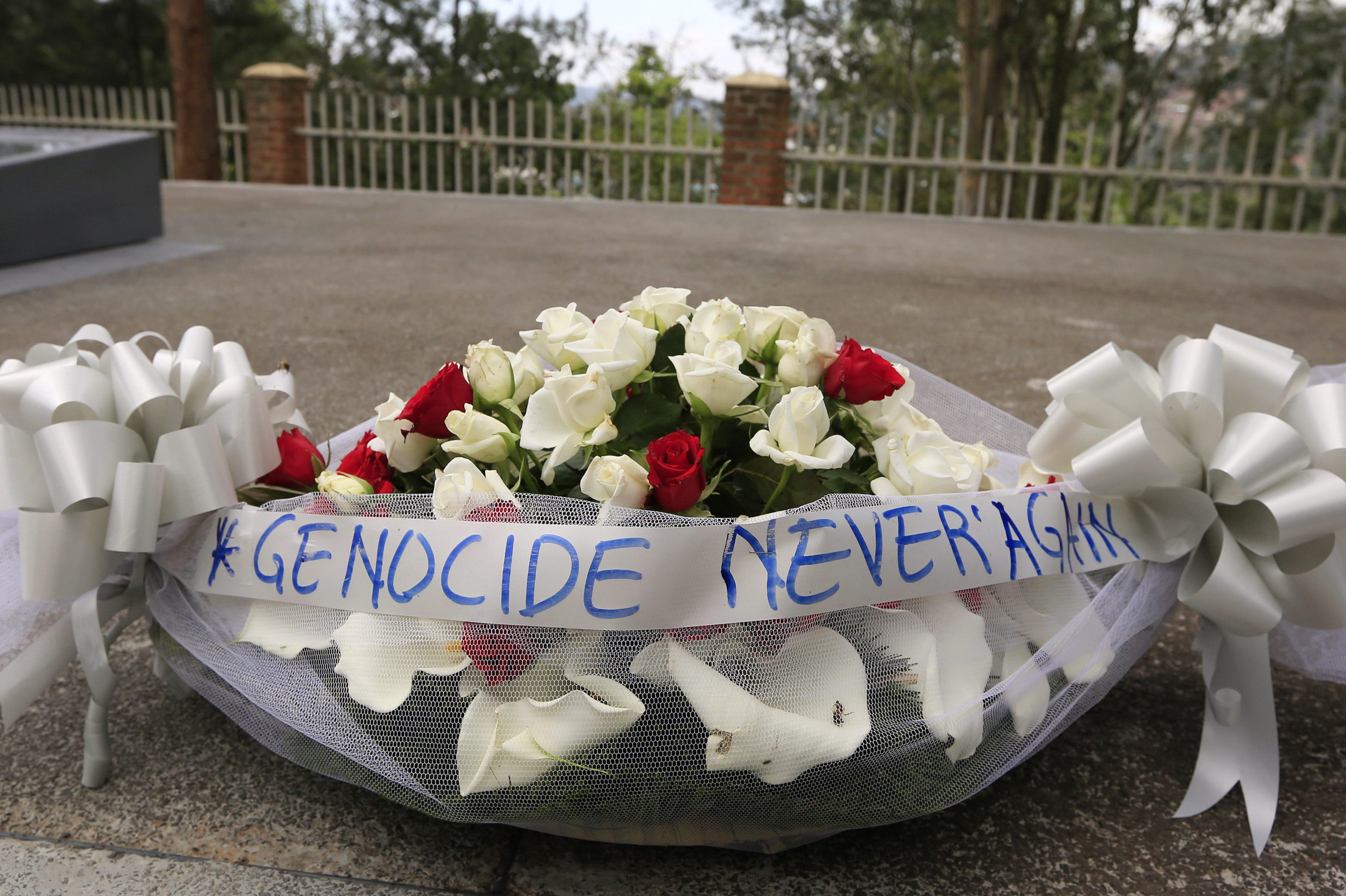 Rwanda commemorates genocide anniversary                     www.catholicsun.org