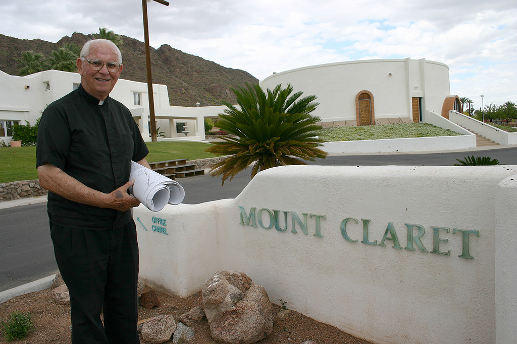Msgr. John McMahon was instrumental in purchasing Mount Claret Retreat Center. He went on to serve as director and vicar of buildings and properties for the Diocese of Phoenix. He died Nov. 5. (Catholic Sun file photo)