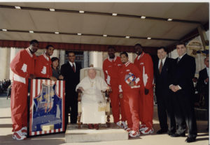 oordinated a similar trip in 2000 to name Pope John Brett Meister, a Christ the King parishioner, credited a few Iowa Catholic connections for quickly pulling together a meeting between Pope John Paul II and the Harlem Globetrotters in 2000. (L'Osservatore Romano)