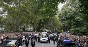 Pope Francis rides through New York's Central Park in the popemobile Sept. 25.  (CNS Photo/Richard Drew, pool)