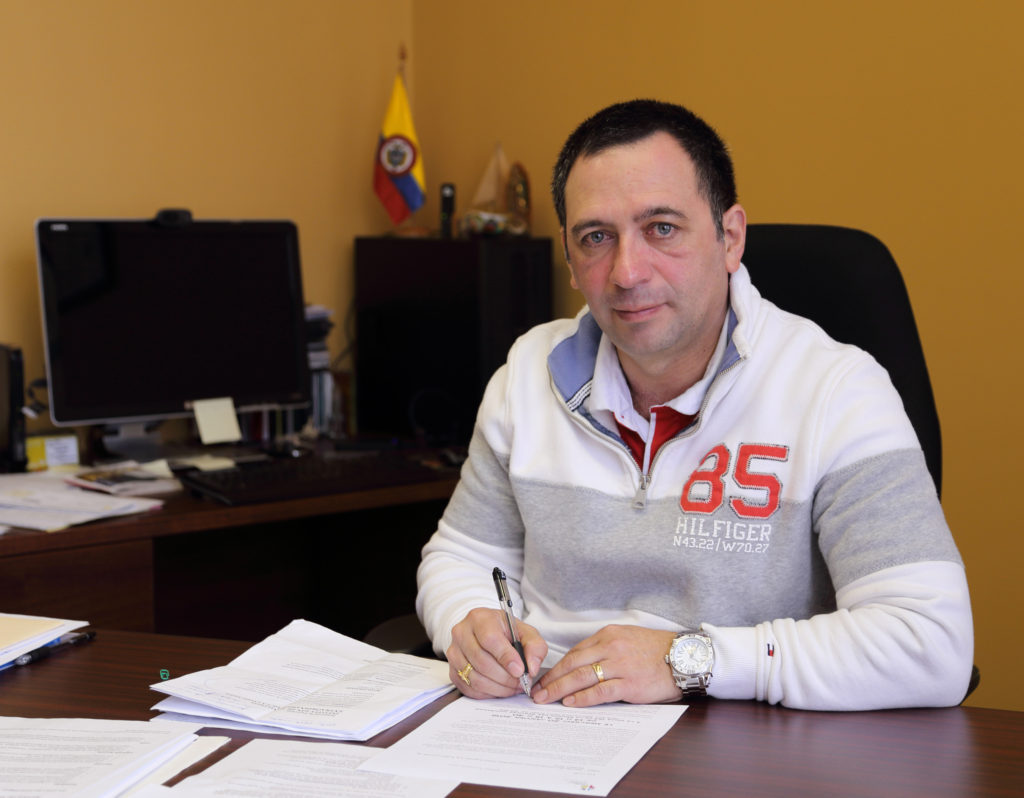 Dcn. Arismendy Lozada, who came to Canada in 2003 as a refugee from Colombia, is pictured Jan. 7 at the Saint-Mathieu rectory in Quebec City. (CNS photo/Philippe Vaillancourt, Presence) 