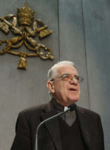 Jesuit Father Federico Lombardi, papal spokesman, speaks at a Vatican press conference Feb. 5. Father Lombardi announced that Pope Francis will meet Russian Orthodox Patriarch Kirill Feb. 12 in Havana, Cuba. The meeting will be the first in history between a leader of the Catholic Church and the Russian Orthodox Church. (CNS photo/Paul Haring)
