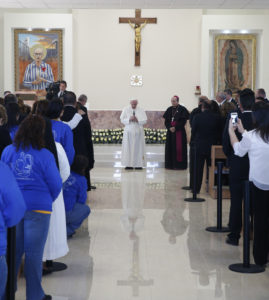 Pope Francis prays in the chapel during a visit to Cereso prison in Ciudad Juarez, Mexico, Feb. 17. (CNS photo/Paul Haring) 