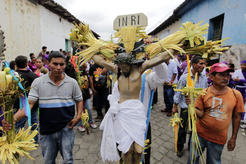 People in Izalco, El Salvador, celebrate Holy Week in this April 2, 2015, file photo. Police in some Salvadoran cities have begun patrolling in an effort to prevent violence during Holy Week. (CNS photo/Oscar Rivera, EPA) 