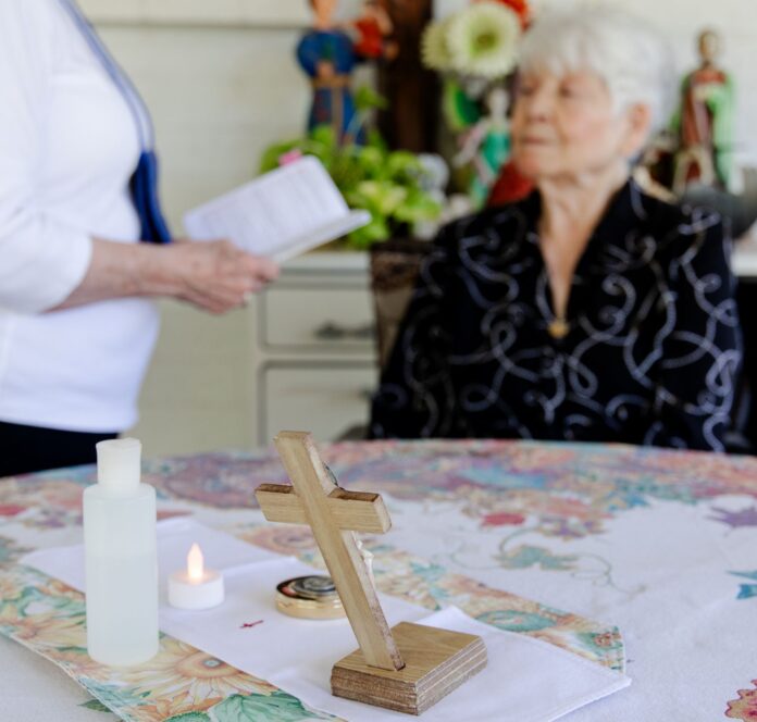 COMMUNION HOMEBOUND