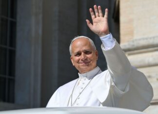 Pope reflects on Spain trip, says migration concerns call for Christians to reread the Gospel